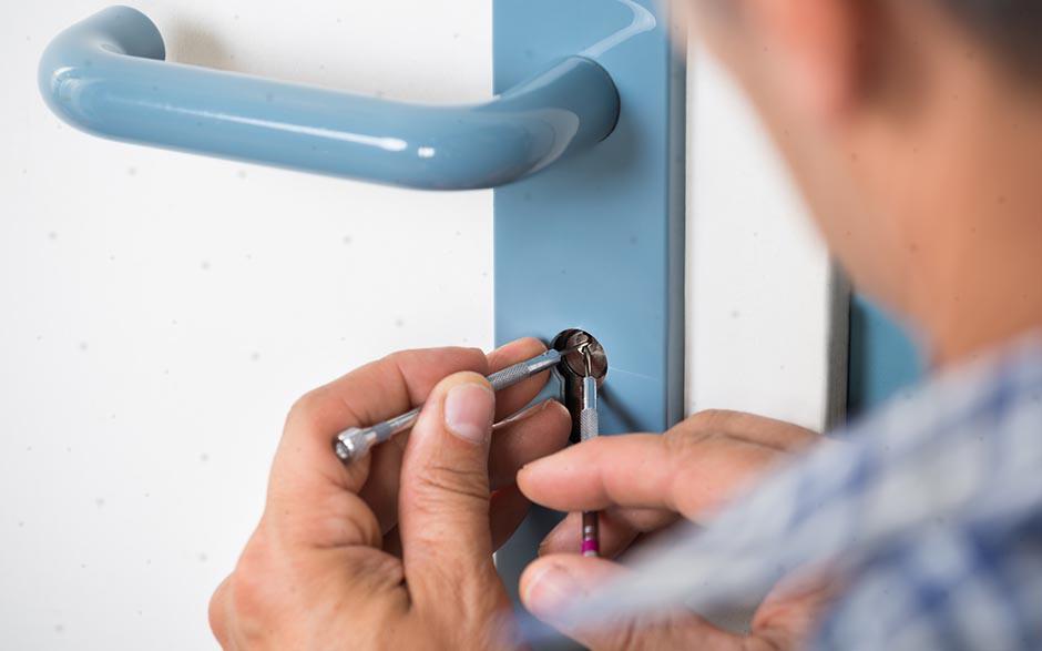  comment changer une serrure Mareuil-la-Motte